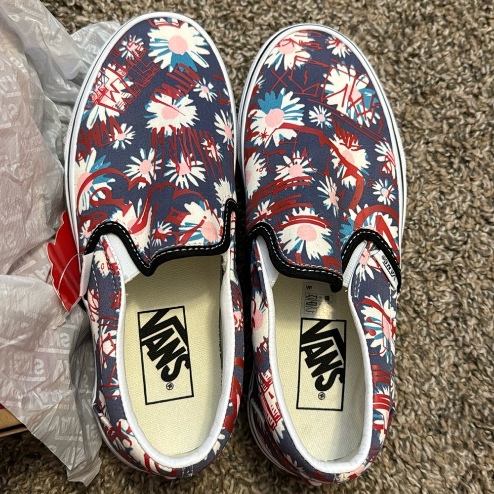 Women’s Classic slip on Vans